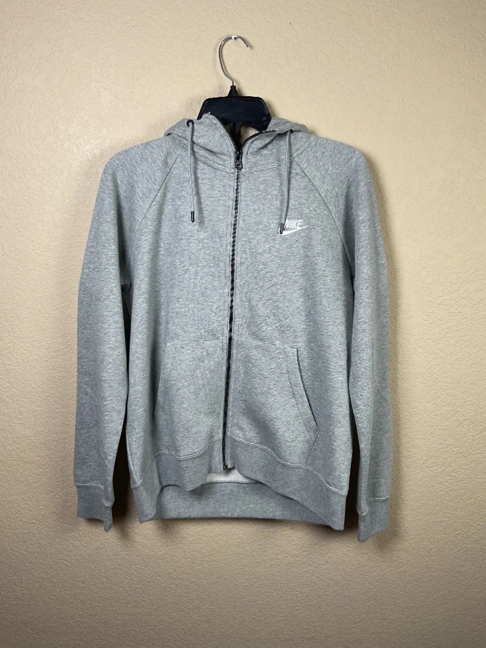 Nike Womens MED Gray Sportswear Club Fleece Full Zip Hoodie Jacket Athletic NWT